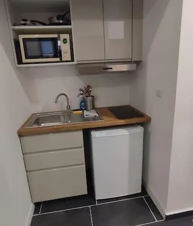 Au Coeur Des Chartrons Apartament