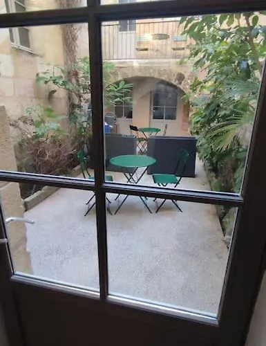 Au Cœur Des Chartrons *