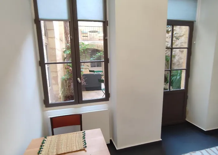 Au Cœur Des Chartrons Appartement *